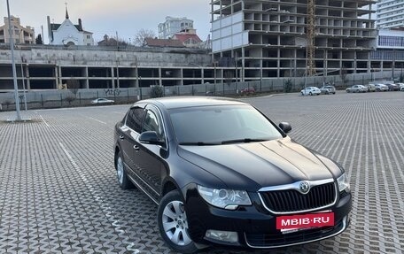 Skoda Superb III рестайлинг, 2010 год, 1 150 000 рублей, 6 фотография