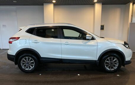 Nissan Qashqai, 2017 год, 2 140 000 рублей, 2 фотография