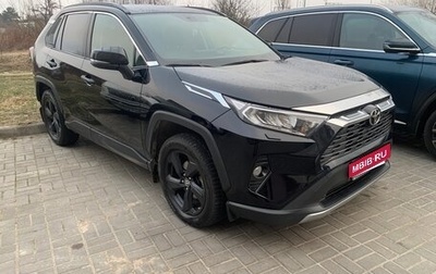 Toyota RAV4, 2020 год, 3 049 000 рублей, 1 фотография