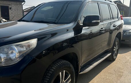 Toyota Land Cruiser Prado 150 рестайлинг 2, 2012 год, 3 250 000 рублей, 2 фотография