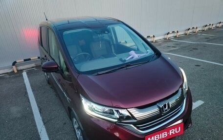 Honda Freed II, 2016 год, 2 050 000 рублей, 3 фотография