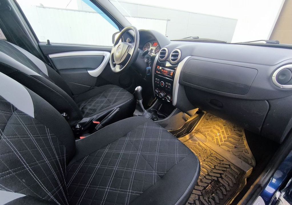 ВАЗ (LADA) Largus Cross, 2017 год, 899 000 рублей, 14 фотография