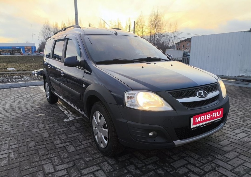 ВАЗ (LADA) Largus Cross, 2017 год, 899 000 рублей, 4 фотография