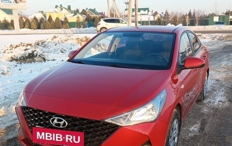 Hyundai Solaris II рестайлинг, 2020 год, 1 350 000 рублей, 2 фотография