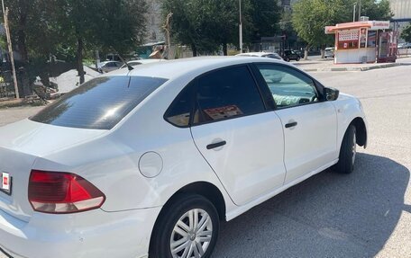 Volkswagen Polo VI (EU Market), 2015 год, 450 000 рублей, 4 фотография