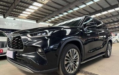 Toyota Highlander, 2022 год, 4 100 000 рублей, 1 фотография