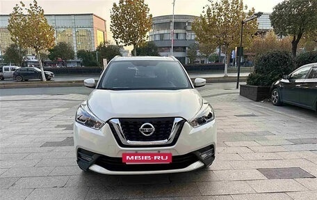 Nissan Kicks I, 2021 год, 1 400 000 рублей, 2 фотография