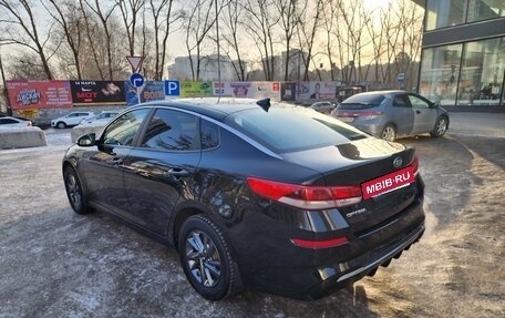 KIA Optima IV, 2018 год, 1 250 000 рублей, 3 фотография