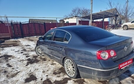 Volkswagen Passat B6, 2007 год, 850 000 рублей, 4 фотография