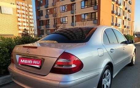 Mercedes-Benz E-Класс, 2003 год, 1 150 000 рублей, 5 фотография