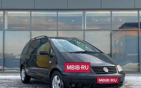 Volkswagen Sharan I рестайлинг, 2002 год, 499 000 рублей, 2 фотография