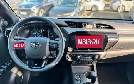 Toyota Hilux VIII, 2024 год, 7 100 000 рублей, 3 фотография