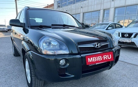 Hyundai Tucson III, 2008 год, 890 000 рублей, 3 фотография