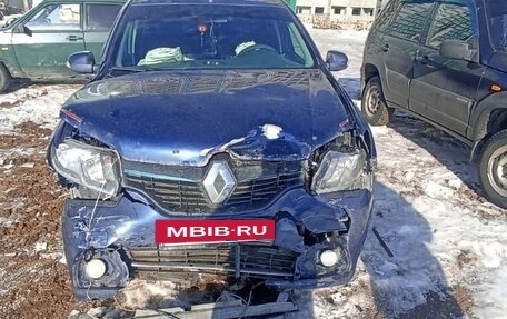 Renault Logan II, 2014 год, 370 000 рублей, 13 фотография