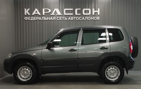 Chevrolet Niva I рестайлинг, 2018 год, 870 000 рублей, 5 фотография