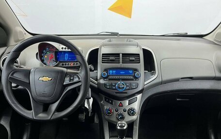 Chevrolet Aveo III, 2014 год, 735 000 рублей, 9 фотография