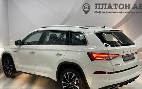 Skoda Kodiaq I, 2023 год, 4 799 000 рублей, 7 фотография