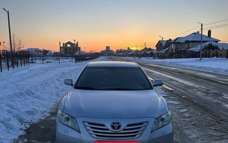 Toyota Camry, 2008 год, 1 350 000 рублей, 10 фотография