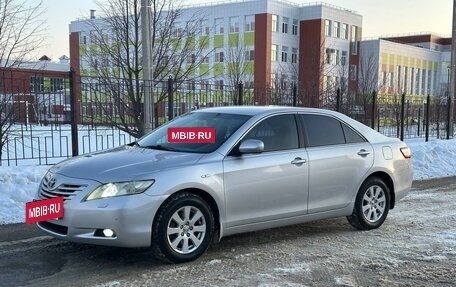 Toyota Camry, 2008 год, 1 350 000 рублей, 28 фотография