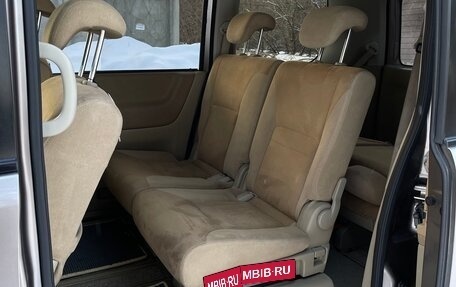 Nissan Serena III, 2006 год, 1 050 000 рублей, 10 фотография