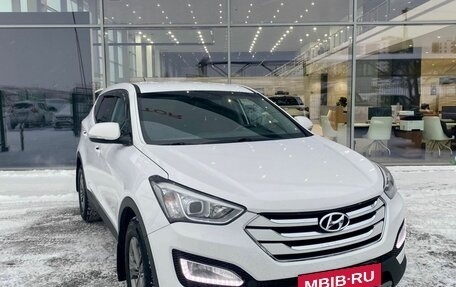 Hyundai Santa Fe III рестайлинг, 2015 год, 1 871 000 рублей, 2 фотография