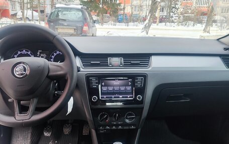 Skoda Rapid I, 2019 год, 980 000 рублей, 13 фотография