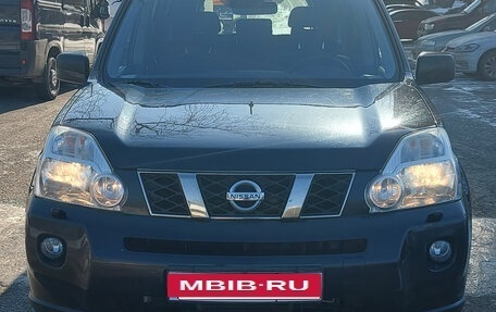 Nissan X-Trail, 2010 год, 1 100 000 рублей, 2 фотография