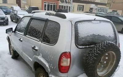 Chevrolet Niva I рестайлинг, 2003 год, 175 000 рублей, 1 фотография