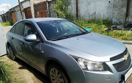 Chevrolet Cruze II, 2009 год, 500 000 рублей, 1 фотография