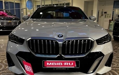 BMW 5 серия, 2024 год, 11 500 000 рублей, 2 фотография