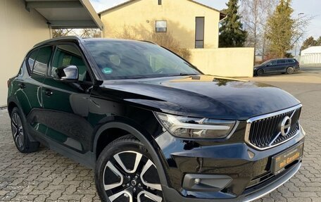 Volvo XC40 I, 2020 год, 3 000 000 рублей, 2 фотография