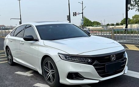 Honda Accord IX рестайлинг, 2022 год, 2 360 000 рублей, 1 фотография