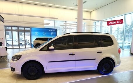 Volkswagen Touran III, 2013 год, 1 145 000 рублей, 2 фотография