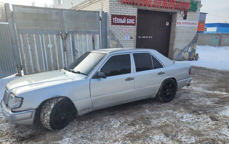 Mercedes-Benz W124, 1992 год, 150 000 рублей, 7 фотография