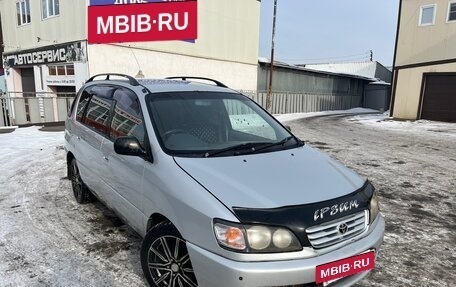 Toyota Ipsum II, 1995 год, 480 000 рублей, 15 фотография