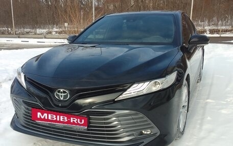 Toyota Camry, 2020 год, 4 200 000 рублей, 2 фотография