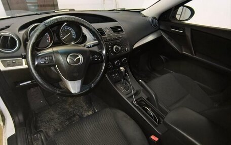 Mazda 3, 2011 год, 900 000 рублей, 5 фотография