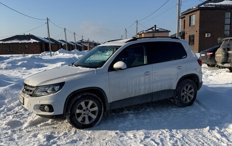 Volkswagen Tiguan I, 2011 год, 1 600 000 рублей, 4 фотография