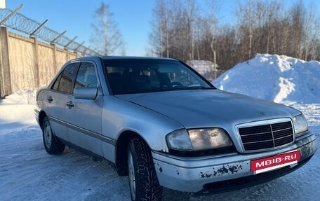 Mercedes-Benz C-Класс, 1995 год, 198 000 рублей, 2 фотография