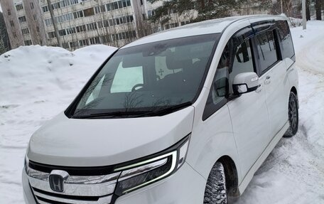 Honda Stepwgn IV, 2019 год, 2 700 000 рублей, 13 фотография