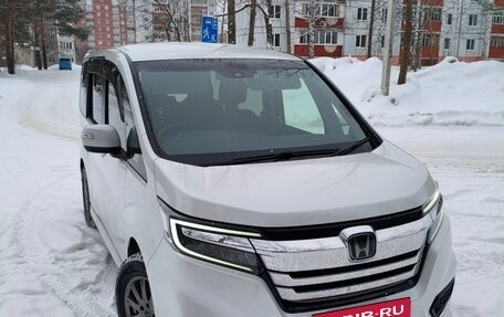 Honda Stepwgn IV, 2019 год, 2 700 000 рублей, 12 фотография