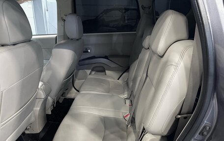 Mitsubishi Outlander III рестайлинг 3, 2008 год, 997 000 рублей, 18 фотография