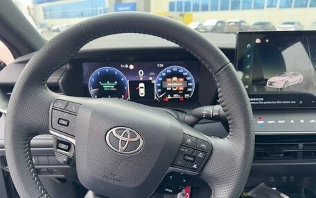 Toyota Camry, 2024 год, 4 300 000 рублей, 11 фотография