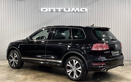 Volkswagen Touareg III, 2012 год, 2 247 000 рублей, 7 фотография