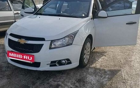 Chevrolet Cruze II, 2012 год, 880 000 рублей, 6 фотография