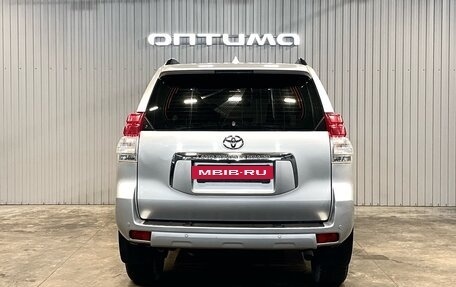 Toyota Land Cruiser Prado 150 рестайлинг 2, 2012 год, 2 897 000 рублей, 6 фотография