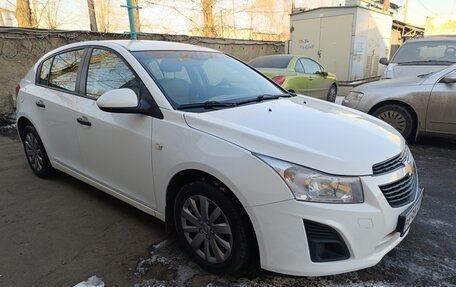 Chevrolet Cruze II, 2013 год, 915 000 рублей, 5 фотография