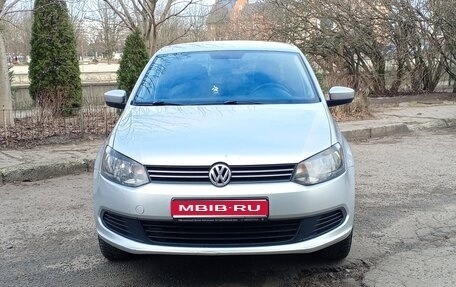 Volkswagen Polo VI (EU Market), 2011 год, 720 000 рублей, 1 фотография