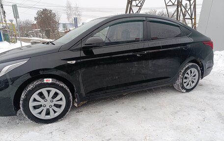 Hyundai Solaris II рестайлинг, 2018 год, 1 420 000 рублей, 10 фотография