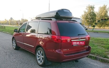 Toyota Sienna II рестайлинг, 2008 год, 1 950 000 рублей, 5 фотография